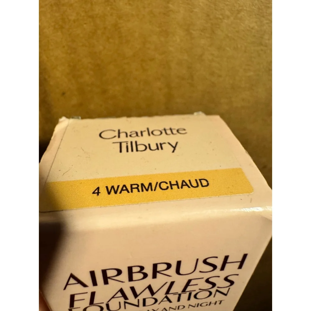 Charlotte Tilbury Airbrush Flawless Foundation 30ml - Original Formula - Shade 4